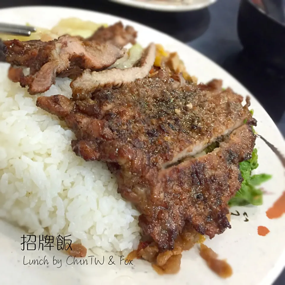 招牌排骨飯|手牽手一起過好日子。さん