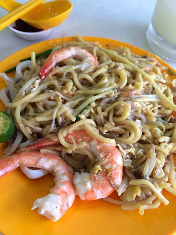 Fried hokkien prawn mee|Ong Sor Fernさん