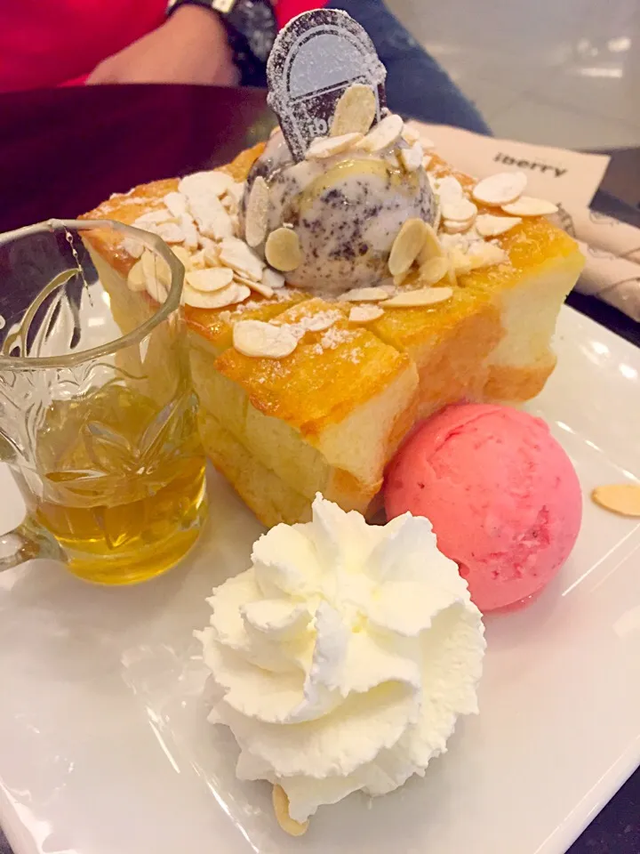 Honey toast|PhUnGさん