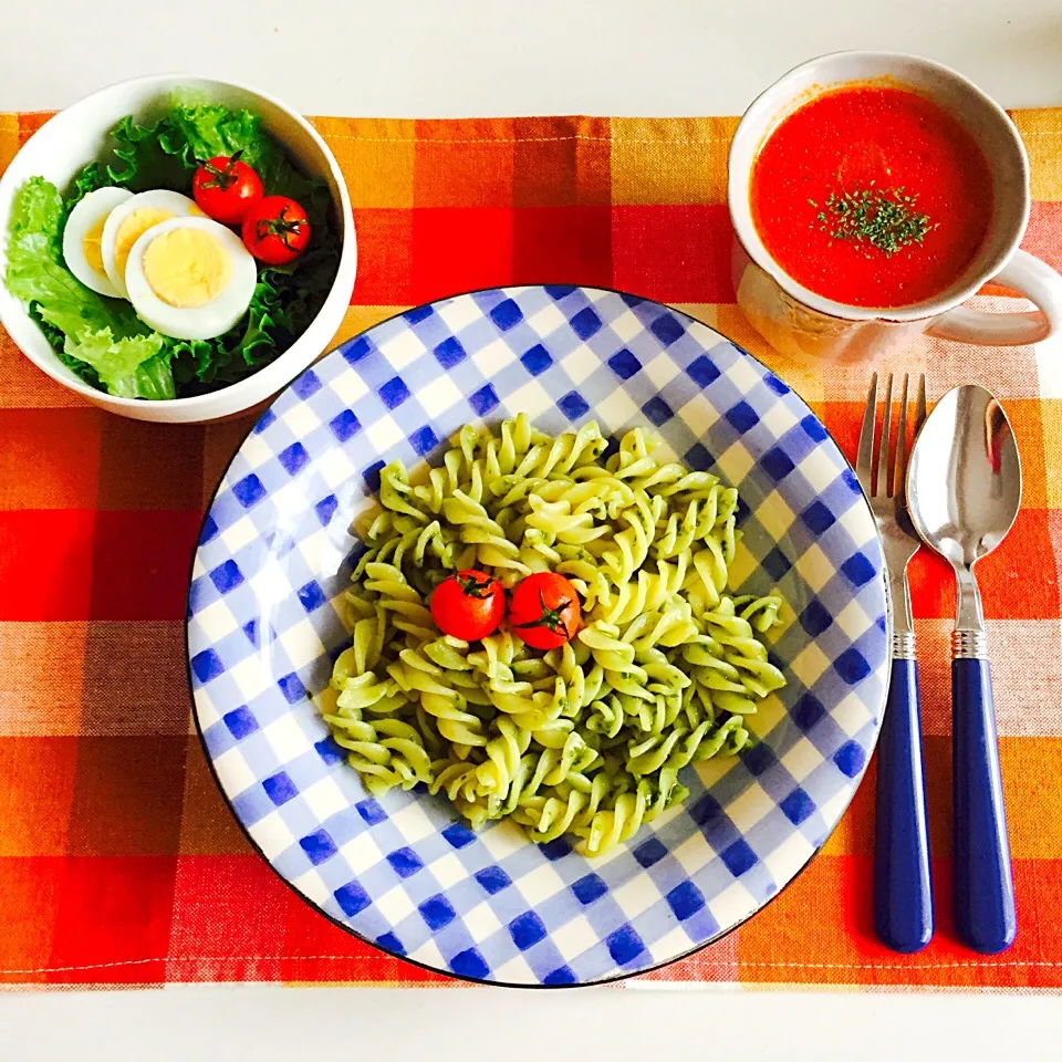 basil sauce pasta & tomato soup & salad|shiooriさん