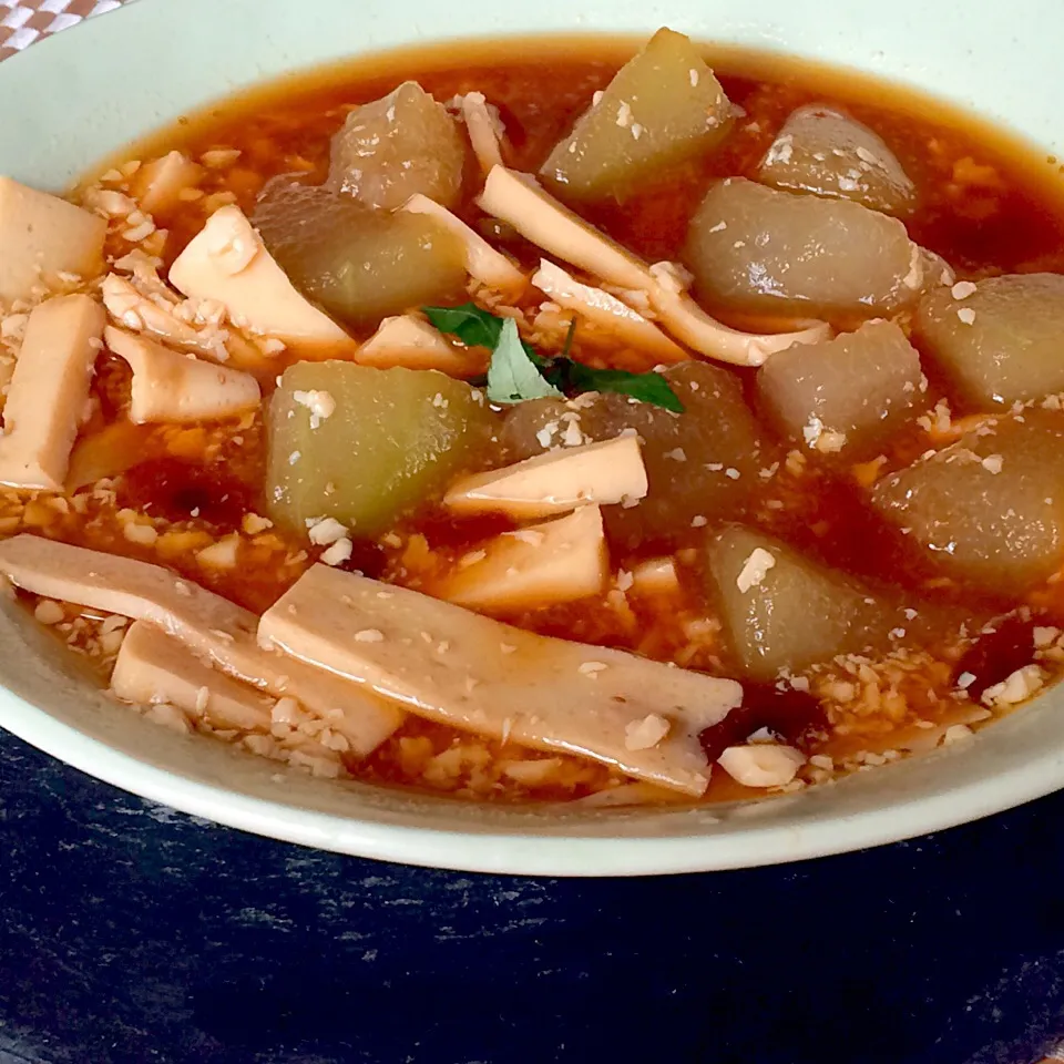 Tomoko Itoさんの料理 玉子豆腐とカニカマ使って簡単うまうまあんかけ冬瓜♥ 枸杞を入れたら色が出ちゃいました(^◇^;)|佐野未起さん