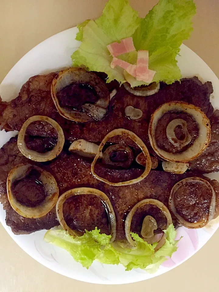 Snapdishの料理写真:Beef Steak in lemon soysauce|AngeLさん