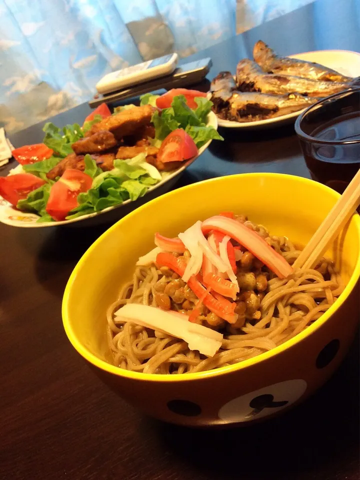 納豆カニカマ蕎麦、厚切り豚ロース味噌焼き、鰯の丸干し 2015.6.27|キラ姫さん