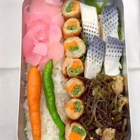 Snapdishの料理写真:肉巻きと酢を使ったサッパリ弁当|もりさん