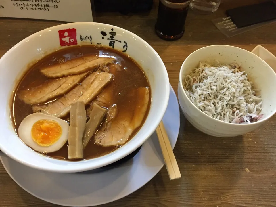 こってり和歌山ラーメン(^^)|なお🅿️さん