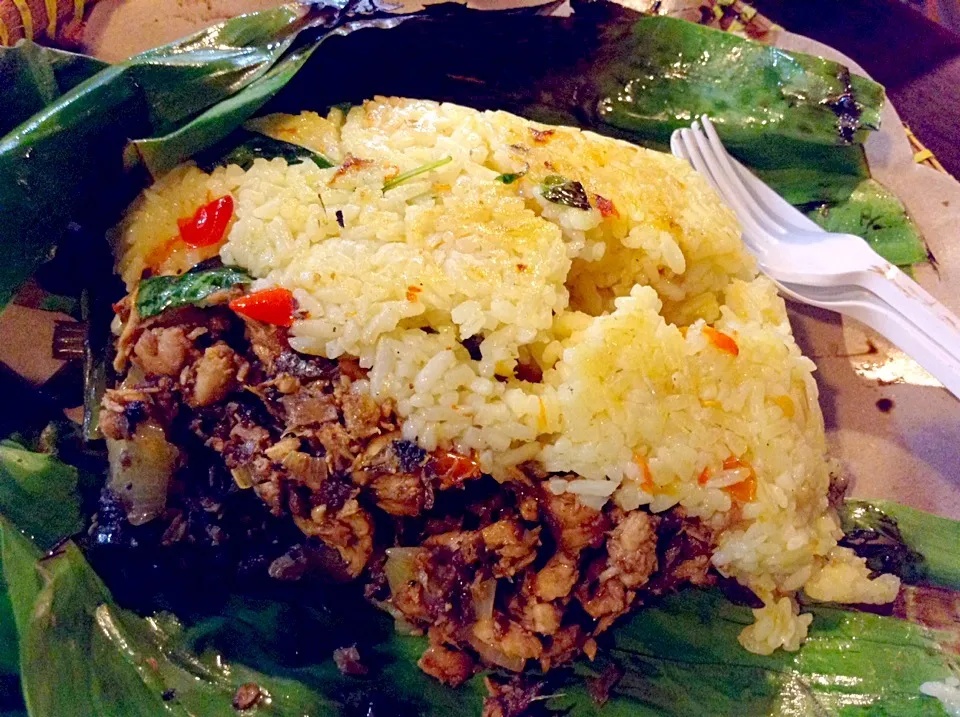 Nasi Bakar Cakalang|Bambang Budiono Tjioさん