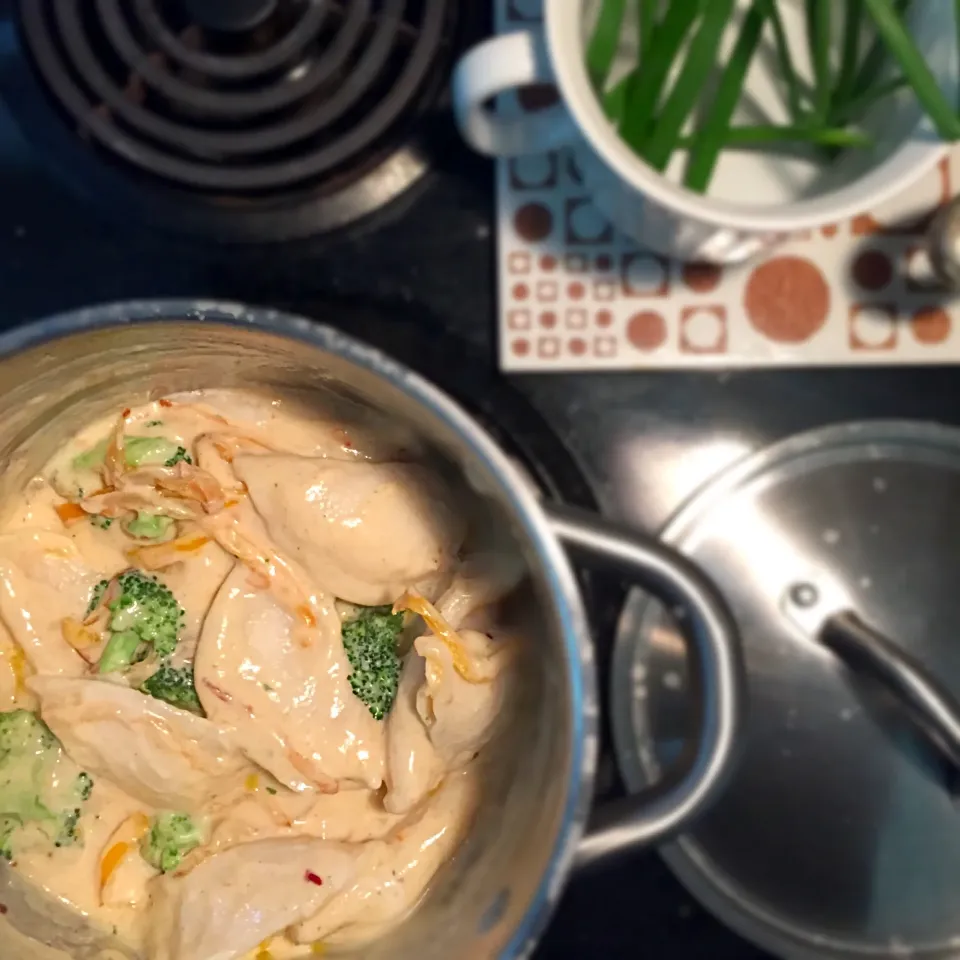 Perogies in a Mushroom Sauce with Broccoli and Carmelized onions and peppers|T.E.Dennisさん