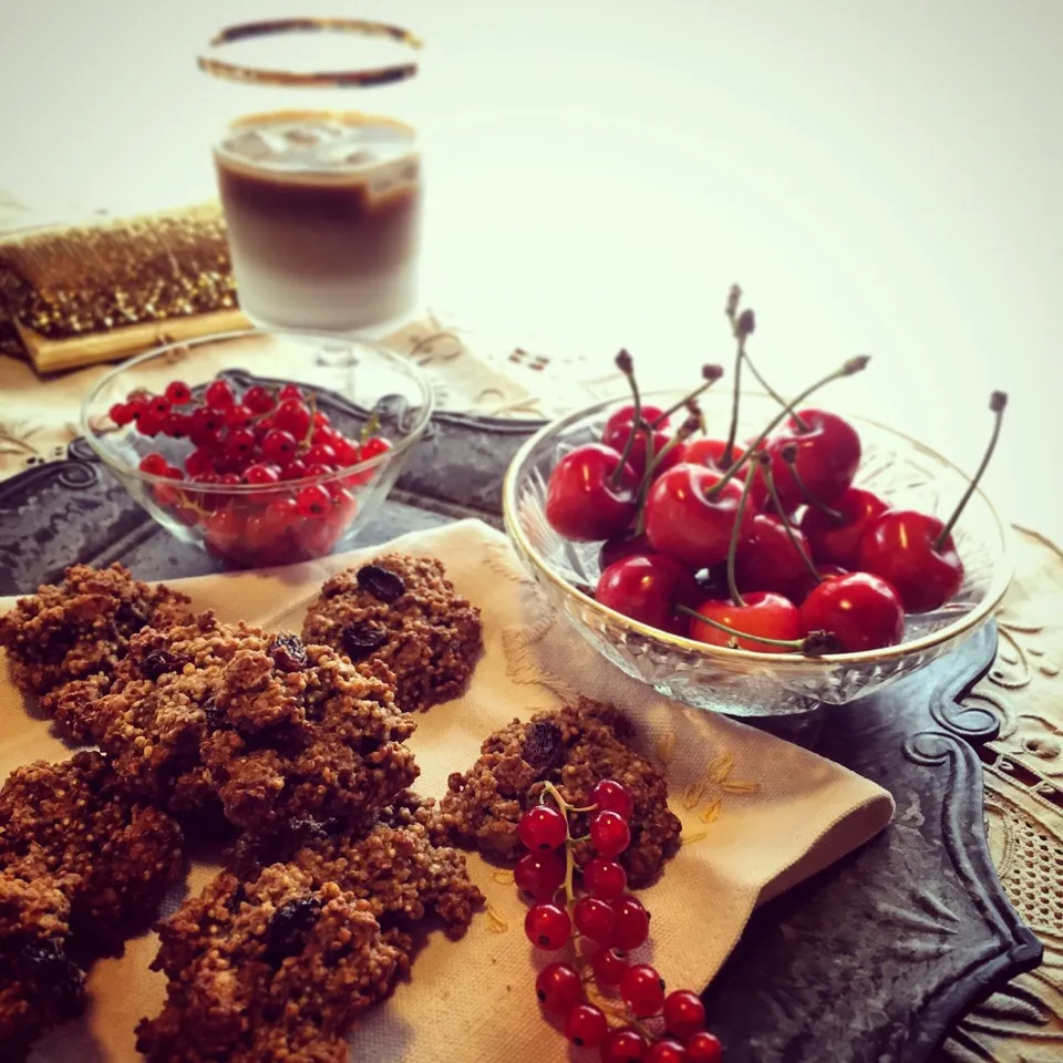 Quinoa and Almonds Cookies 🍪☕️💕|tayukoさん