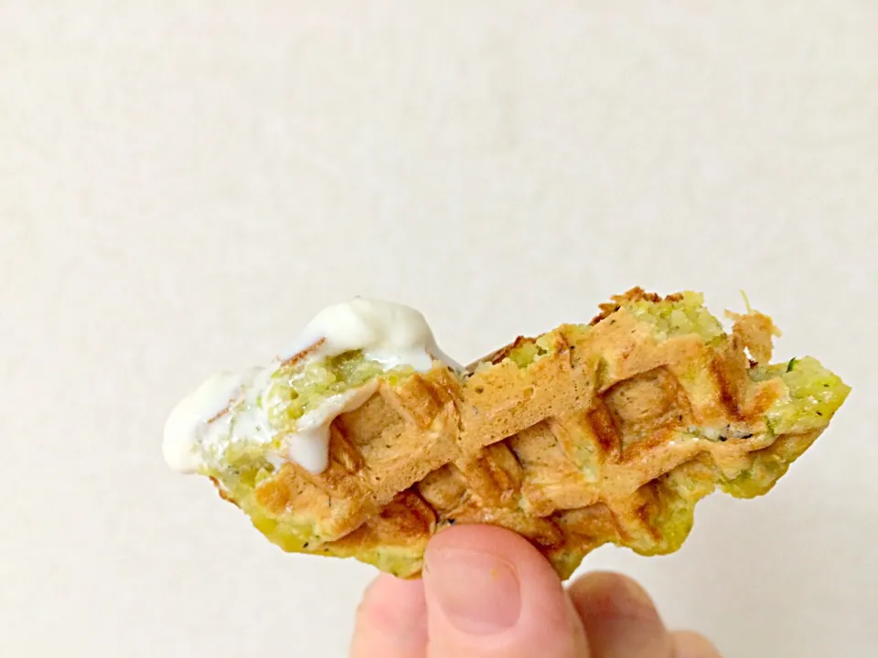 Zucchini waffle ❤︎|Azkinさん