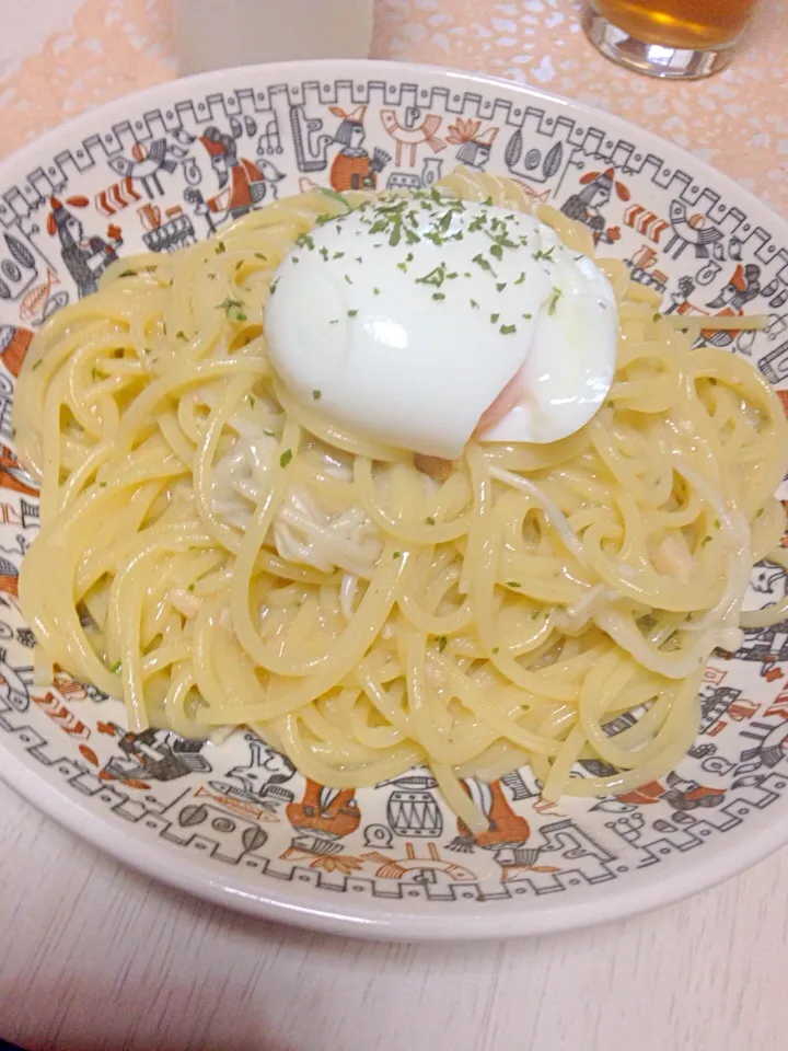 チキンクリームパスタ〜温玉チーズのせ|あやにん食堂さん