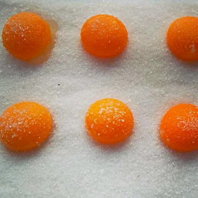 day 1 of salt cured eggs|CHUENCHAIさん