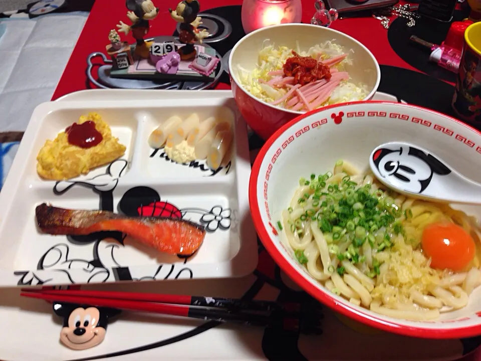 はくさいはむさらだキムチのせしおこうじしゃけちーずおむれつちーかまかまたまうどん|ミッキーまうすさん