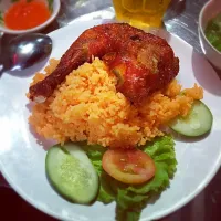 Snapdishの料理写真:Cơm gà Anh Hải|Hà Hinさん