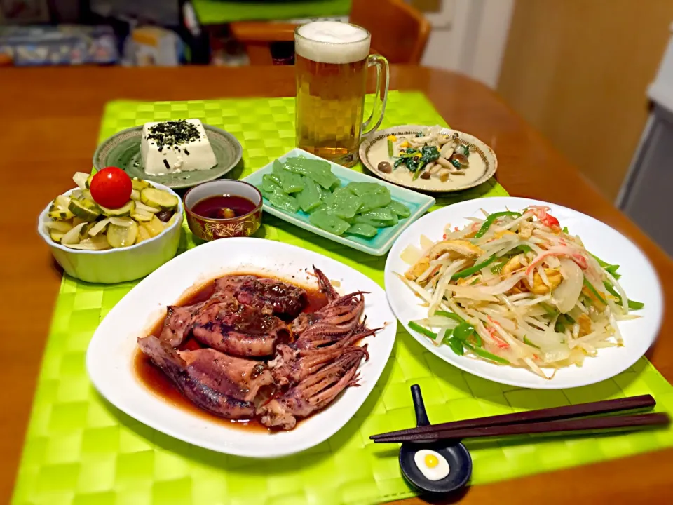 Snapdishの料理写真:烏賊バターソテー&野菜炒め🍺|マニラ男さん