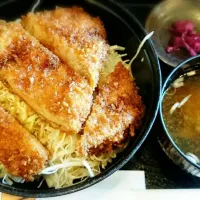 Snapdishの料理写真:ソースカツ丼[2015*6/28]|瑠琉さん