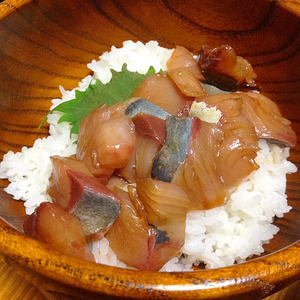 ワラサの漬け丼(青唐辛子醤油)|なお。さん