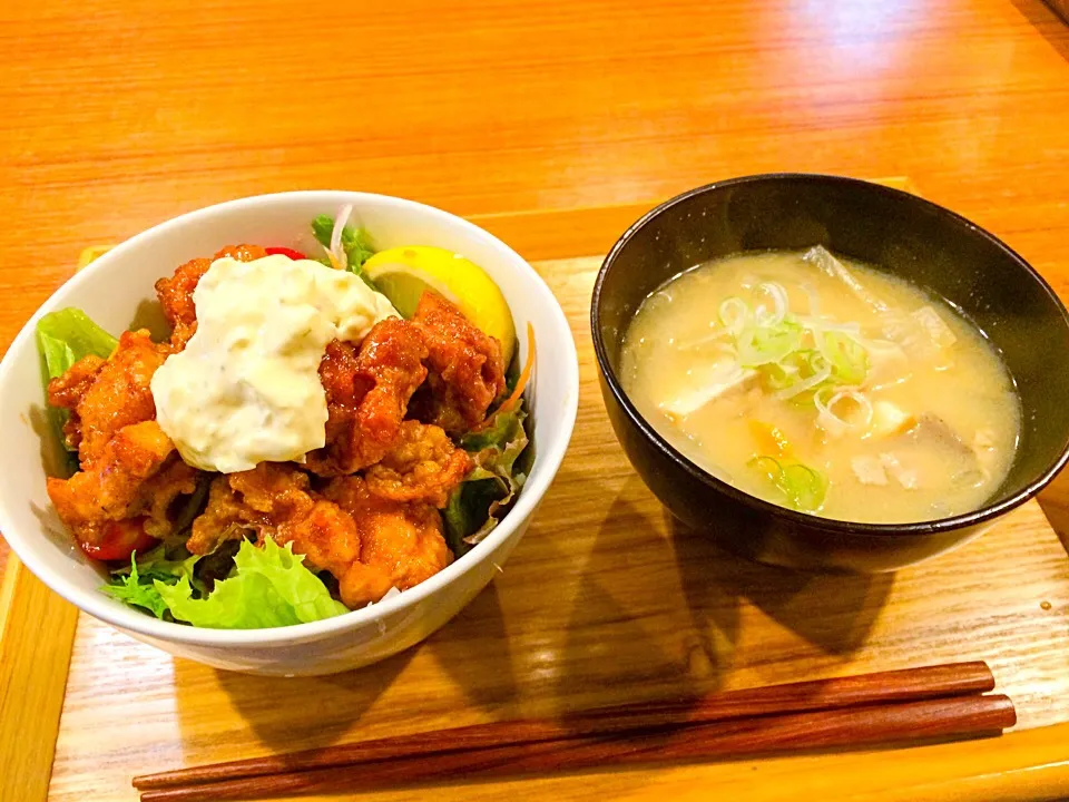 Snapdishの料理写真:チキン南蛮丼|annさん