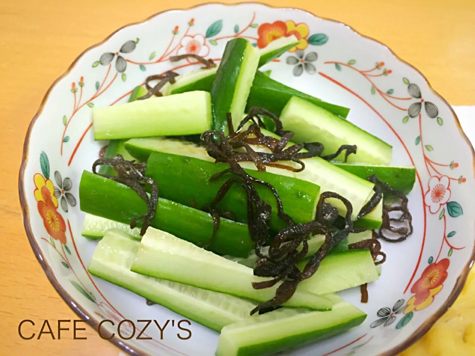 きゅうりの塩昆布和え|tommyさん