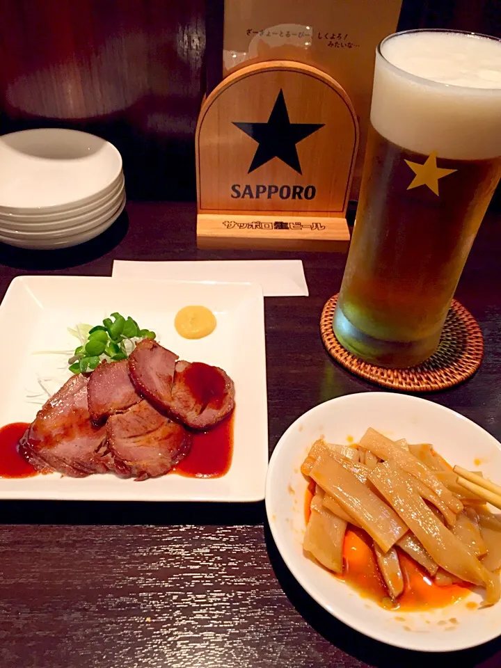 Snapdishの料理写真:とろける焼豚・メンマ・スタービール|Tarou  Masayukiさん