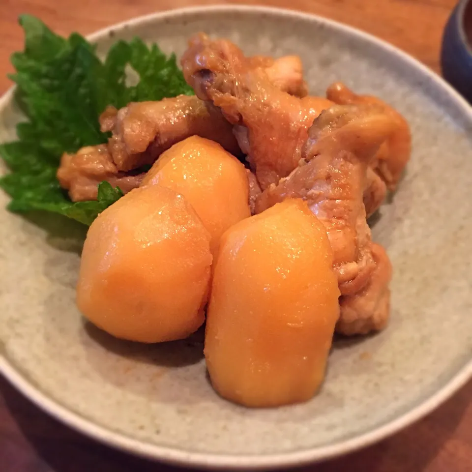 とり手羽と新じゃがの煮物|きのこ家さん