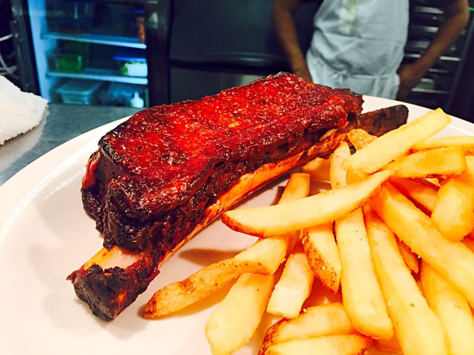 12 hour short rib... W/ Memphis style glaze.|Humberto f. gonzalezさん