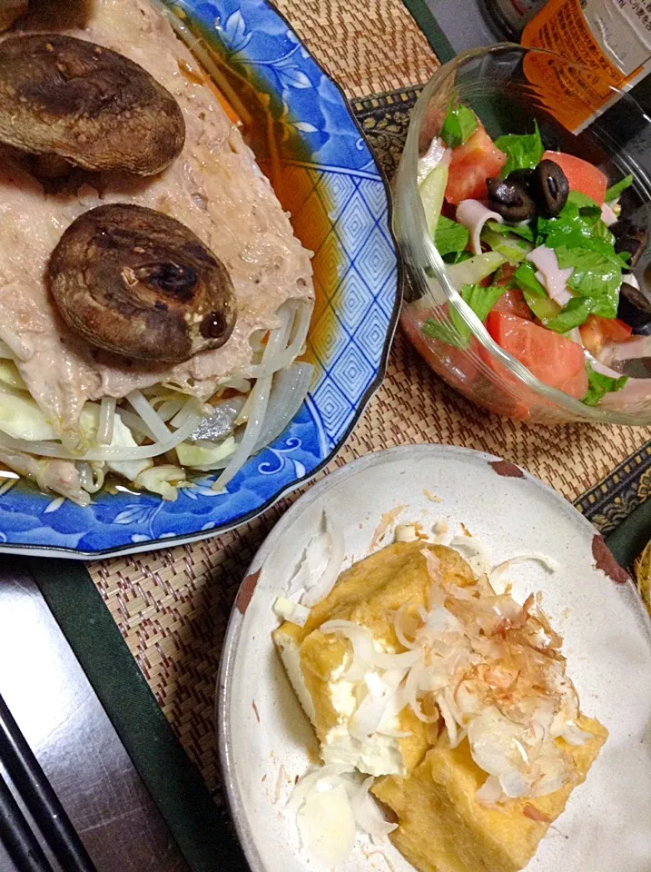 厚揚げ焼き＆トマトとセロリのサラダ＆野菜と豚肉の蒸し物|まぐろさん