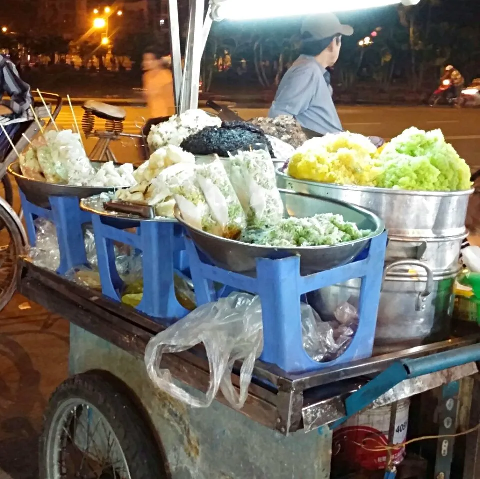 Vietnamese Street Food - Colourful Glutaneous Rice|FooDin'sさん