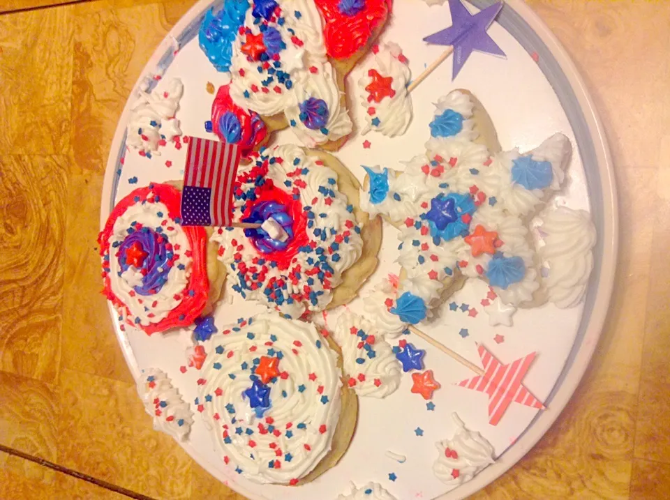 Snapdishの料理写真:4 of July cookies|John Baker Greskiewiczさん