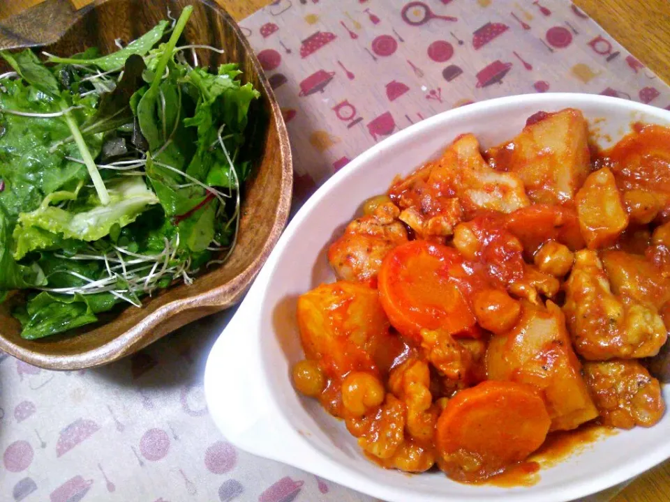 ７月２日 鶏肉とじゃがいものトマト煮 サラダ|いもこ。さん