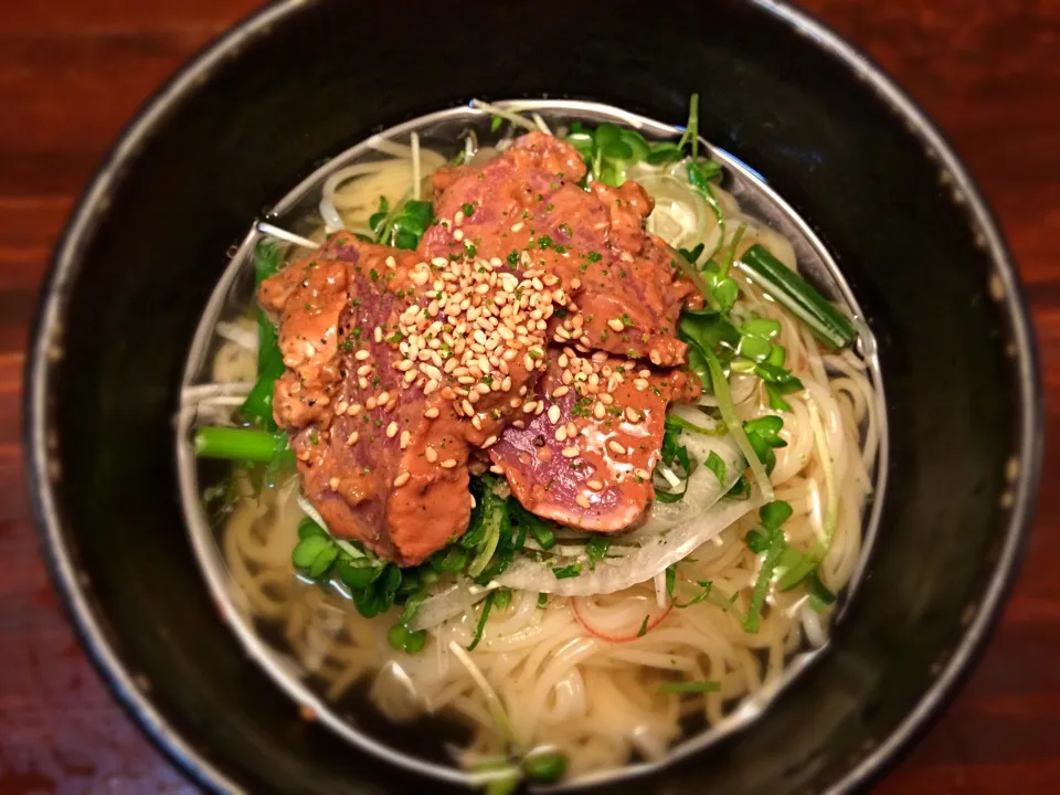 きはだ鮪の胡麻くるみ和えそうめん1|半田手延べそうめんの店 阿波や壱兆さん