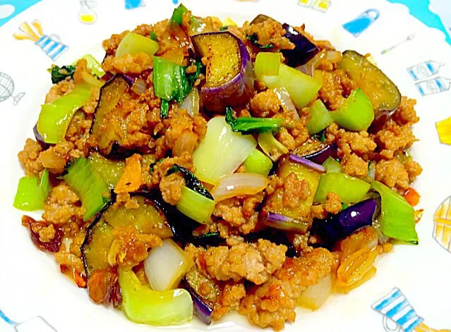 豚挽肉と野菜炒め物 - Minced meat & vegetables stir fry 😋❤️✨|Liezlさん