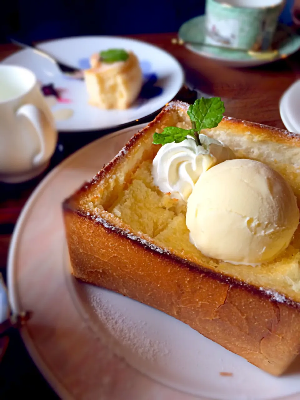 おやつ…近所のお気に入りのcaféにて…|たかこママさん