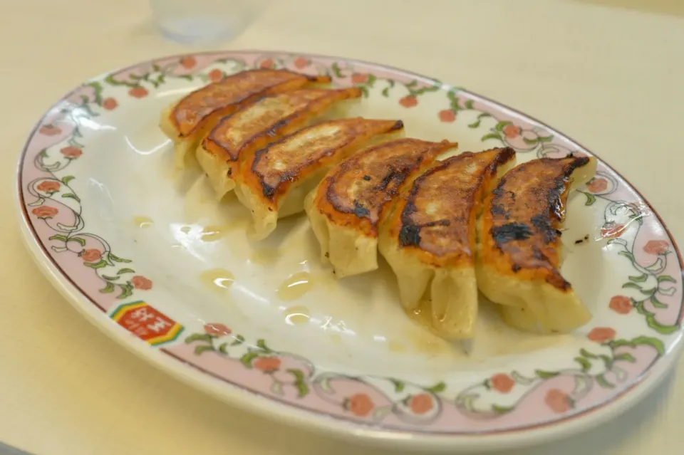 久々の王将♪
まずは餃子から(*ﾟ▽ﾟ)ﾉ|深夜特急fさん