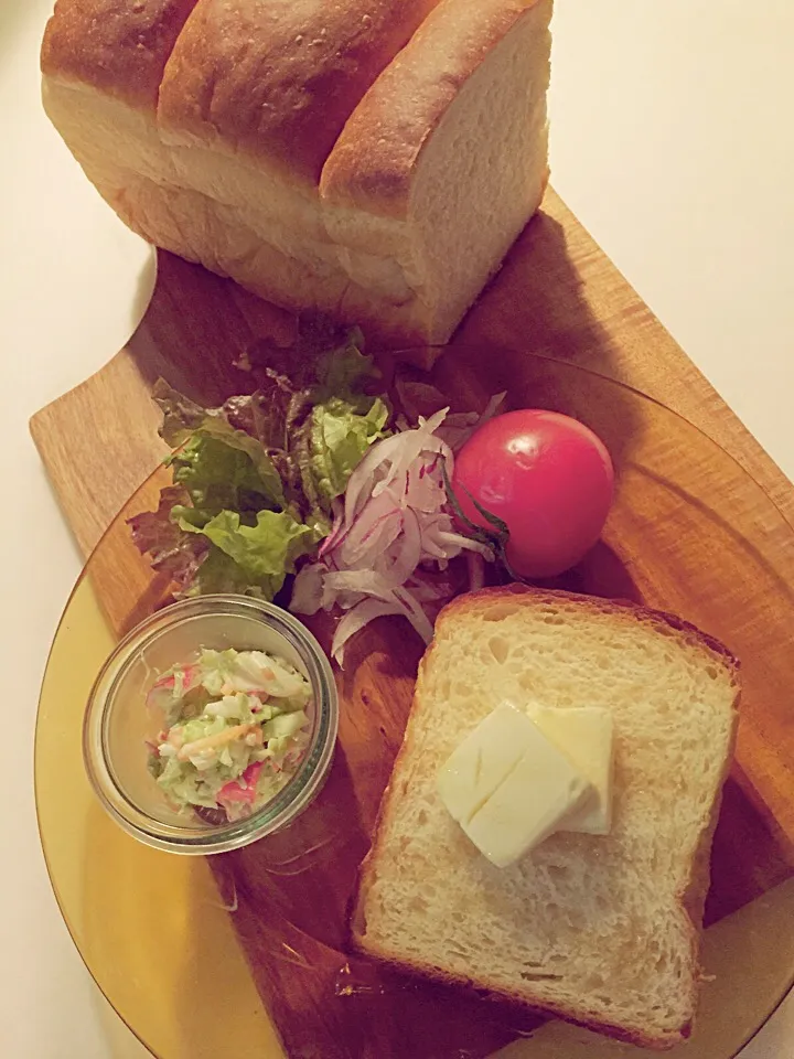 ハチミツ食パンで厚切りトースト❤️ハチミツとクリームチーズで〜|ようくさん