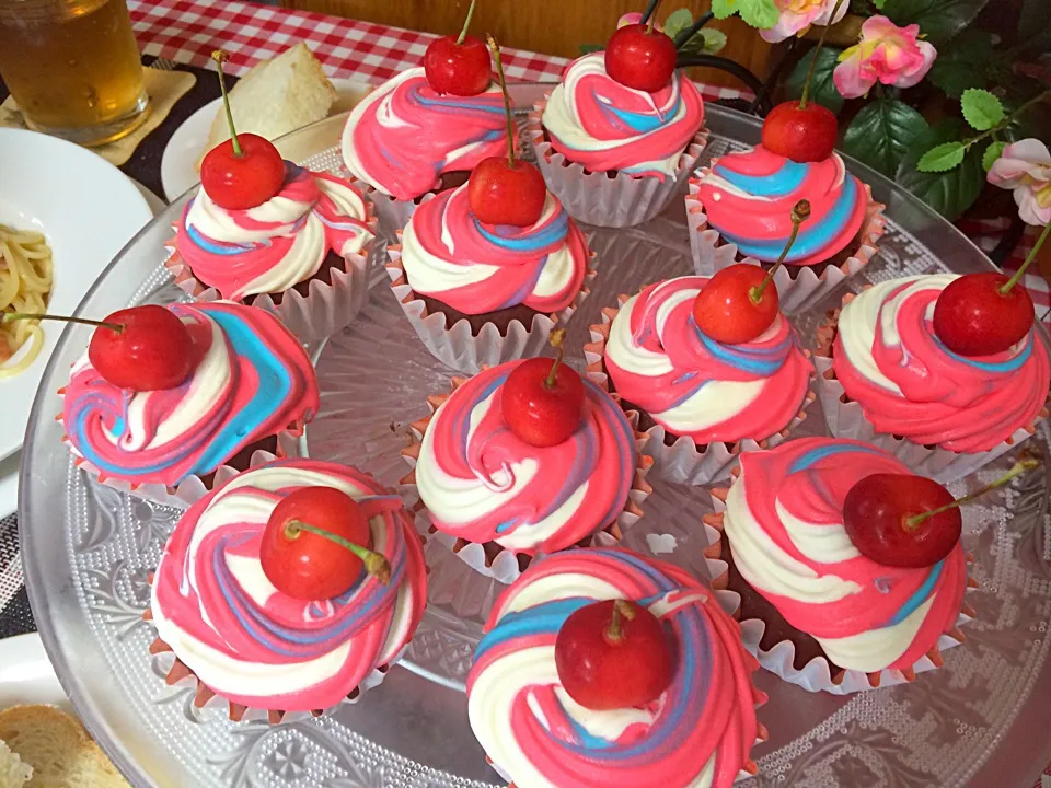 Snapdishの料理写真:Red velvet cupcake with cream cheese frosting with Japanese cheery respecting the 4th of July something red blue and white for American flag (*^_^*)Happy 4th of|Babyluv Cabrera Ocampoさん