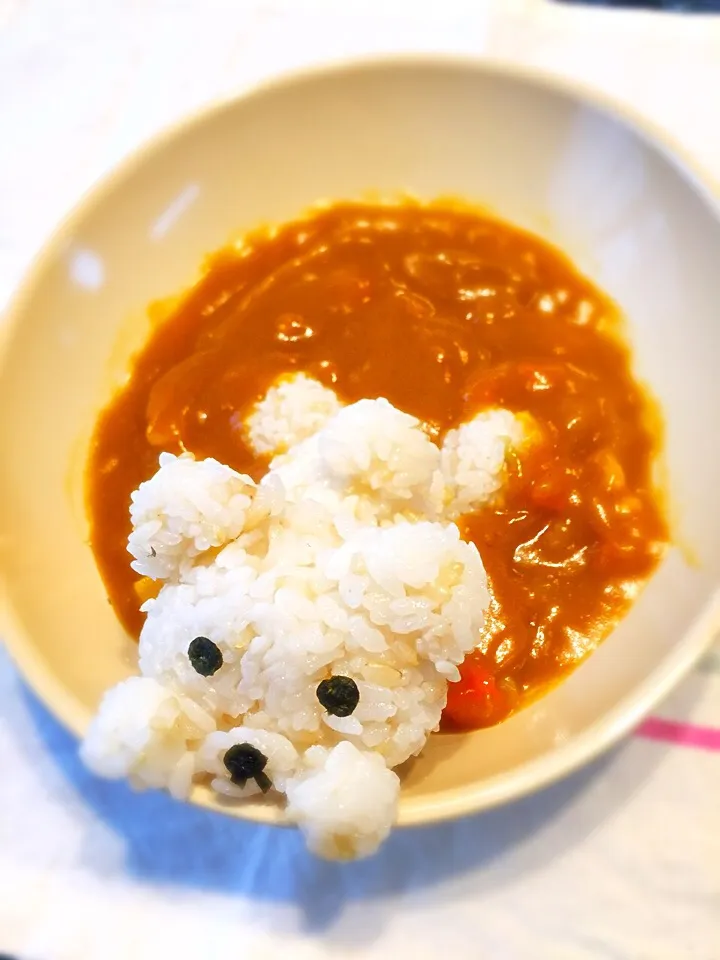 Snapdishの料理写真:シロクマちゃんカレー☆|makoryuneさん