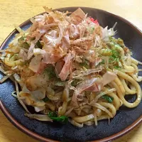 Snapdishの料理写真:ホルモンうどん|fjwr_さん