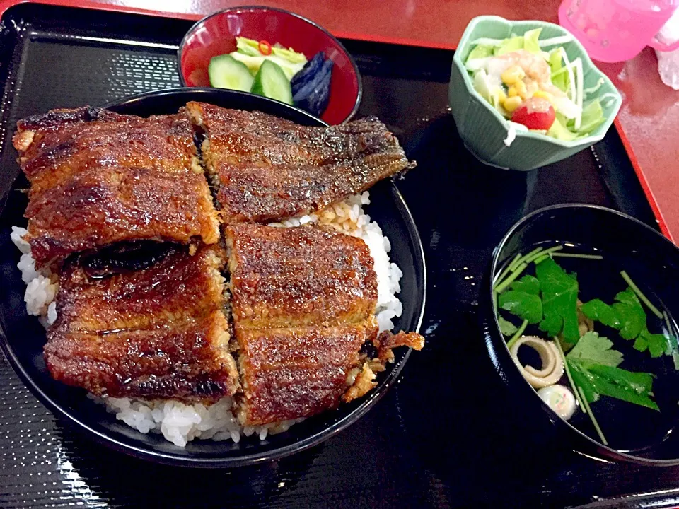 うなぎ！丼♪|なちこさん