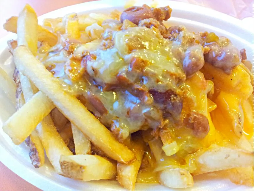 Chilli & Cheese Fries @ Wendy's|FooDin'sさん