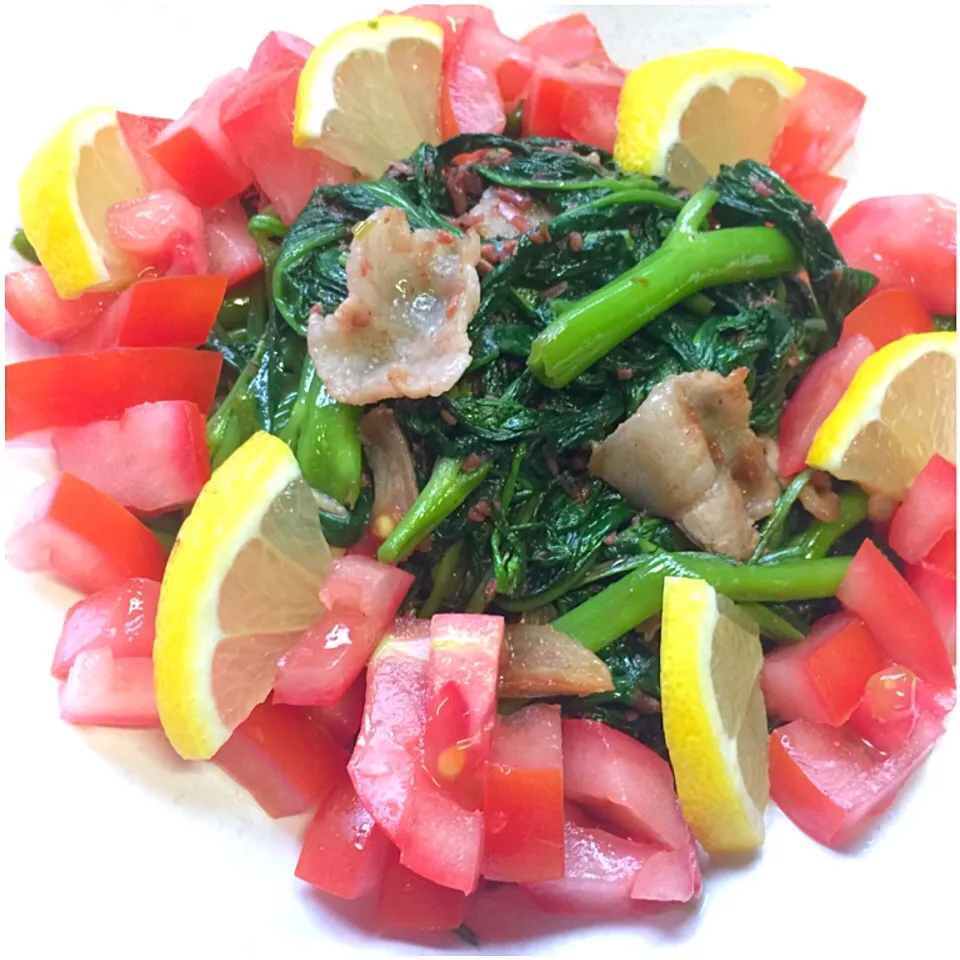 Water Spinach and Pork sauteed in Shrimp Fry with Tomatoes|Mariadeenahさん