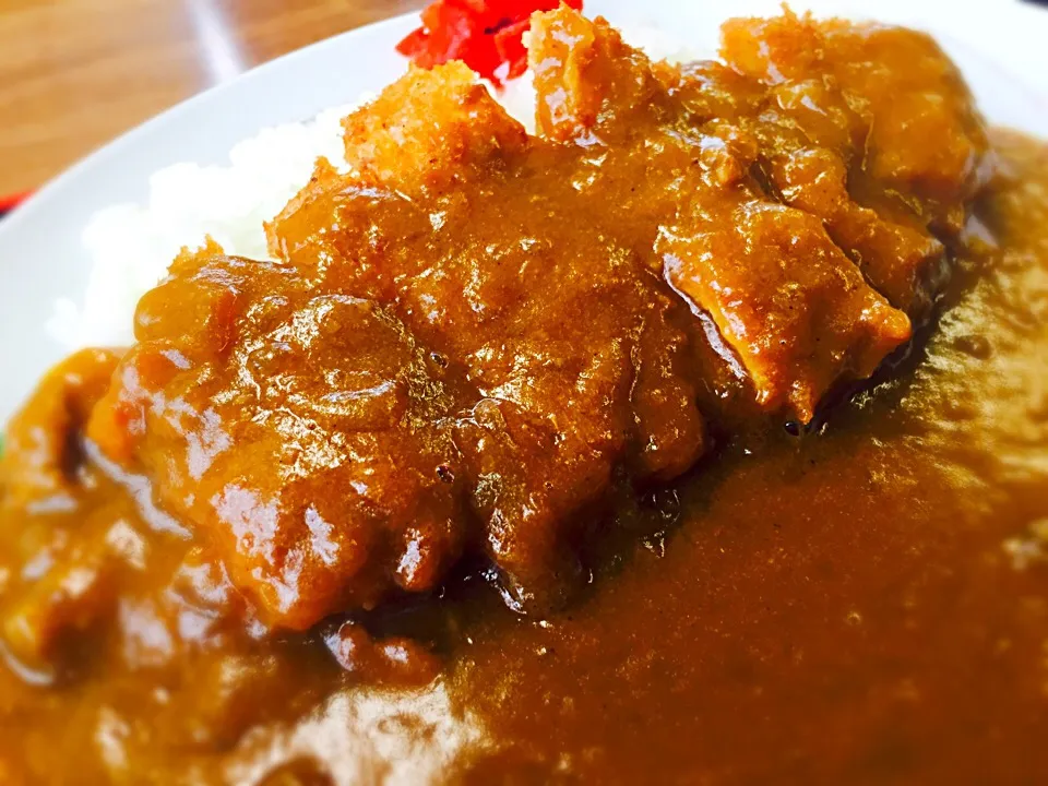 カツ丼で有名な かみや のカツカレー|Takaさん