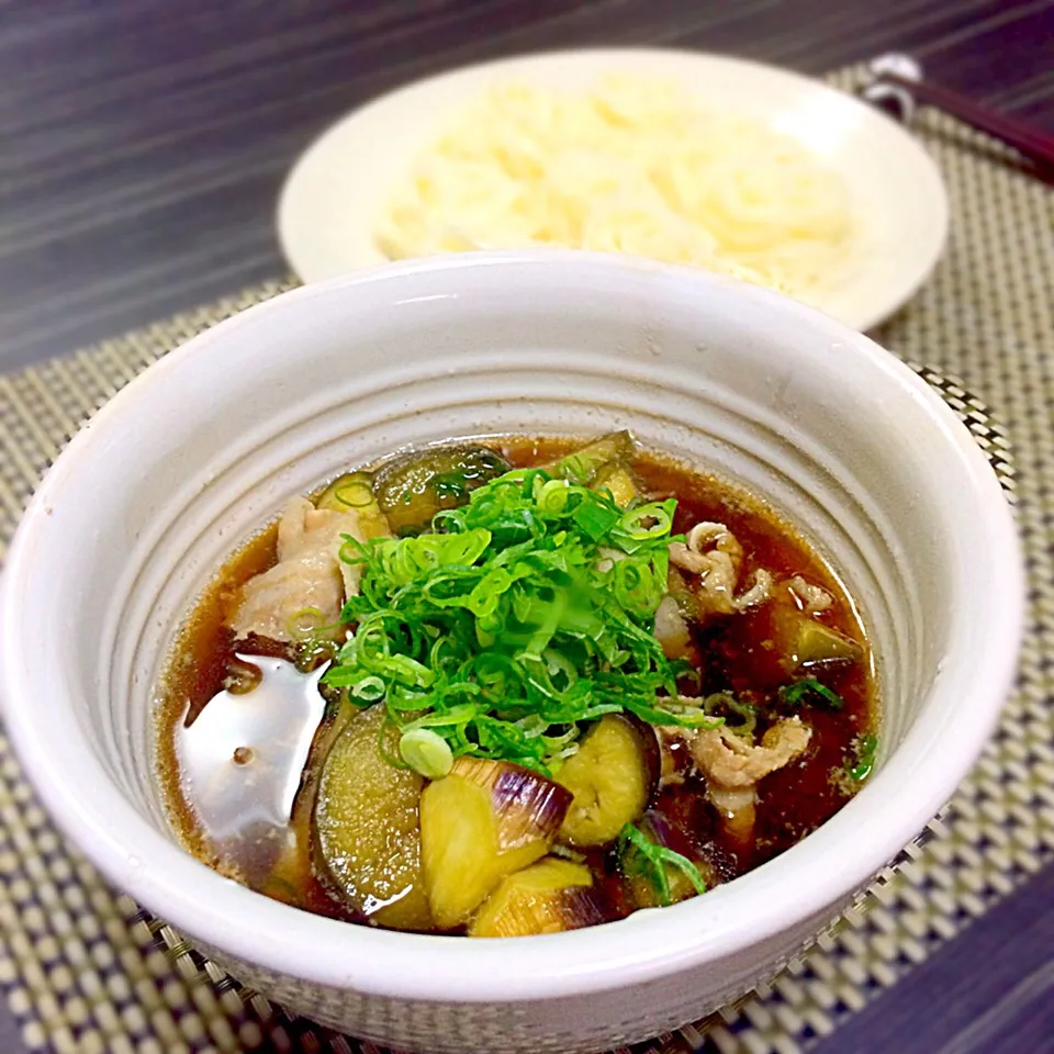 Snapdishの料理写真:さくら🐼の料理 お茄子と豚バラ肉のあったかそうめん◟́◞̀♡|さくらさん