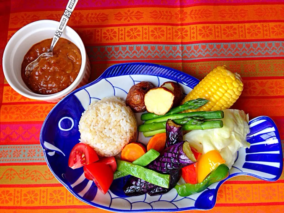 お野菜モリモリ10種❗️自家製ルーカレー♬で Sunday lunch|Hollyさん