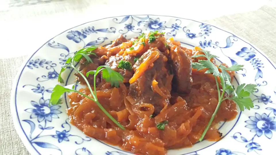 晩ごはん     牛すね肉と玉ねぎのトロトロ煮|おちゃわんさん