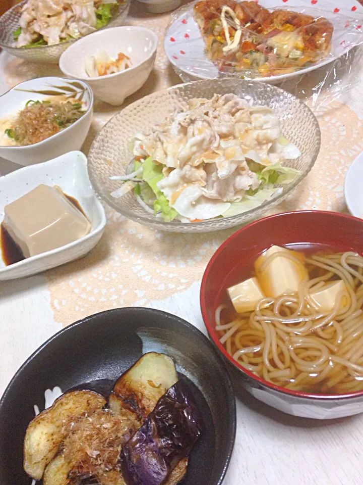 晩御飯〜そうめんスープ。胡麻豆腐。冷しゃぶ。山芋。ピザ残り|あやにん食堂さん