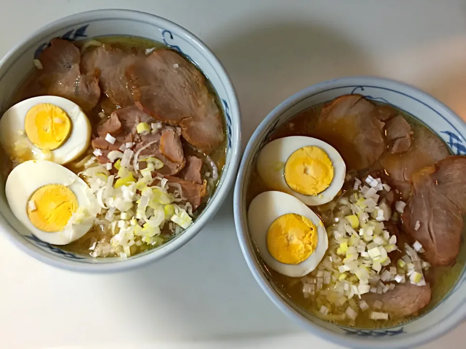 焼豚&hard-boiled egg 醤油ラーメン (葱多め)|平大さん