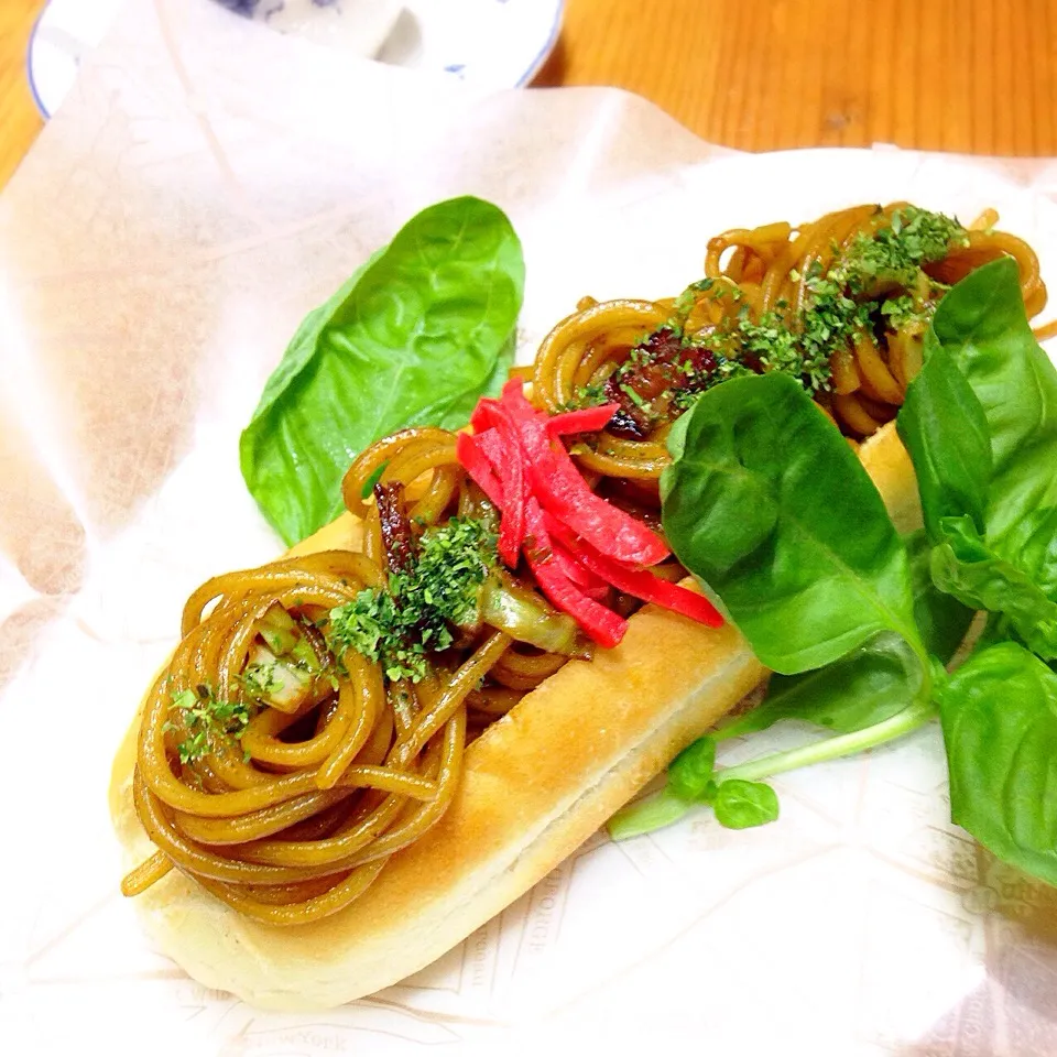 Pain de YAKISOBA ♪(ナンチャッテ(≧∀≦))|りぉりぉ꒰•‧̫•ू꒱さん