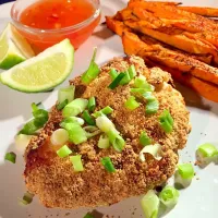 Snapdishの料理写真:Graham Cracker Crusted Lime Chicken with Sweet Potato Fries|idgara000さん