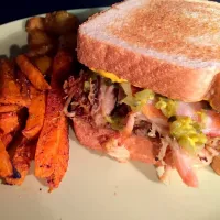 Cubano Sandwich and Sweet Potato Fries|idgara000さん