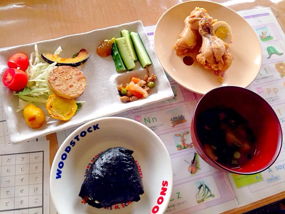 Snapdishの料理写真:息子の晩ご飯🍖チキン・アドボ🍖|かわちさん